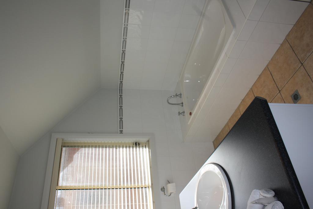 Albury Suites - Schubach Street ภายนอก รูปภาพ